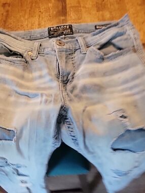 Men's Light Blue Distressed Straight Jeans - Faded Wash